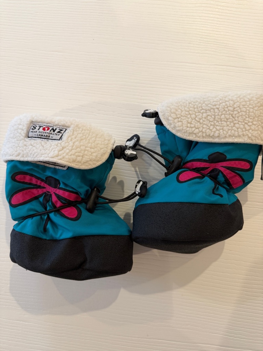 Stonz Teal Kids Booties with Pink Bow Accents